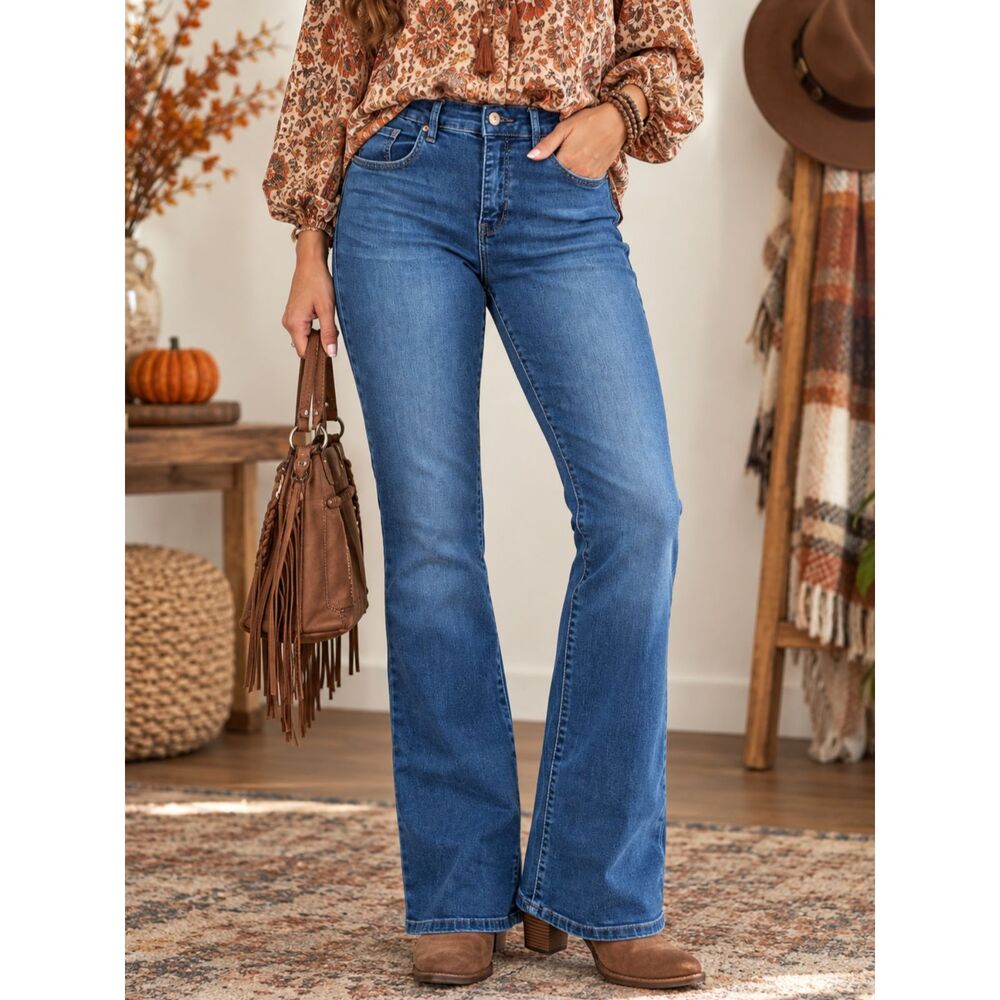 Nicole Miller Soho High Rise Bootcut Jeans Womens 12 Stretch Medium Wash Denim
